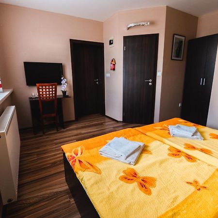 Motel Ard Sarovce Екстер'єр фото
