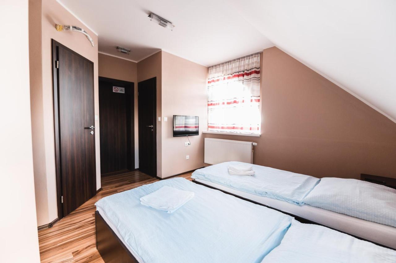 Motel Ard Sarovce Екстер'єр фото